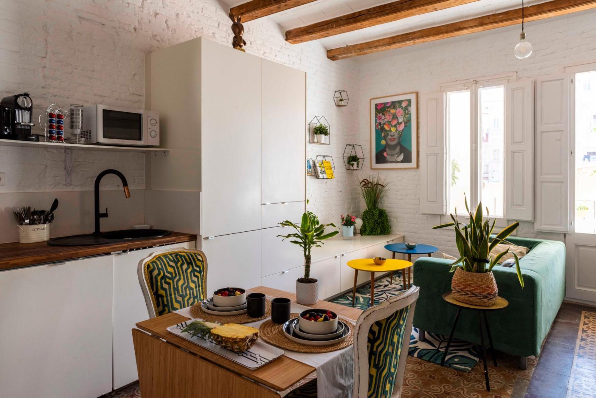 Enchanting 2 Bedroom Flat With Terrace Near Placa Espanya Barcelona Exteriör bild
